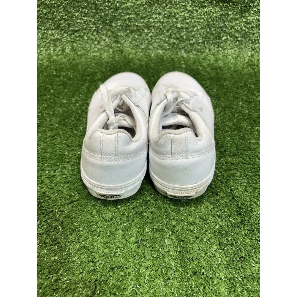 VANS Off The Wall Seldan Shoes Womens Size 8 Leather Sneakers White Low 500714